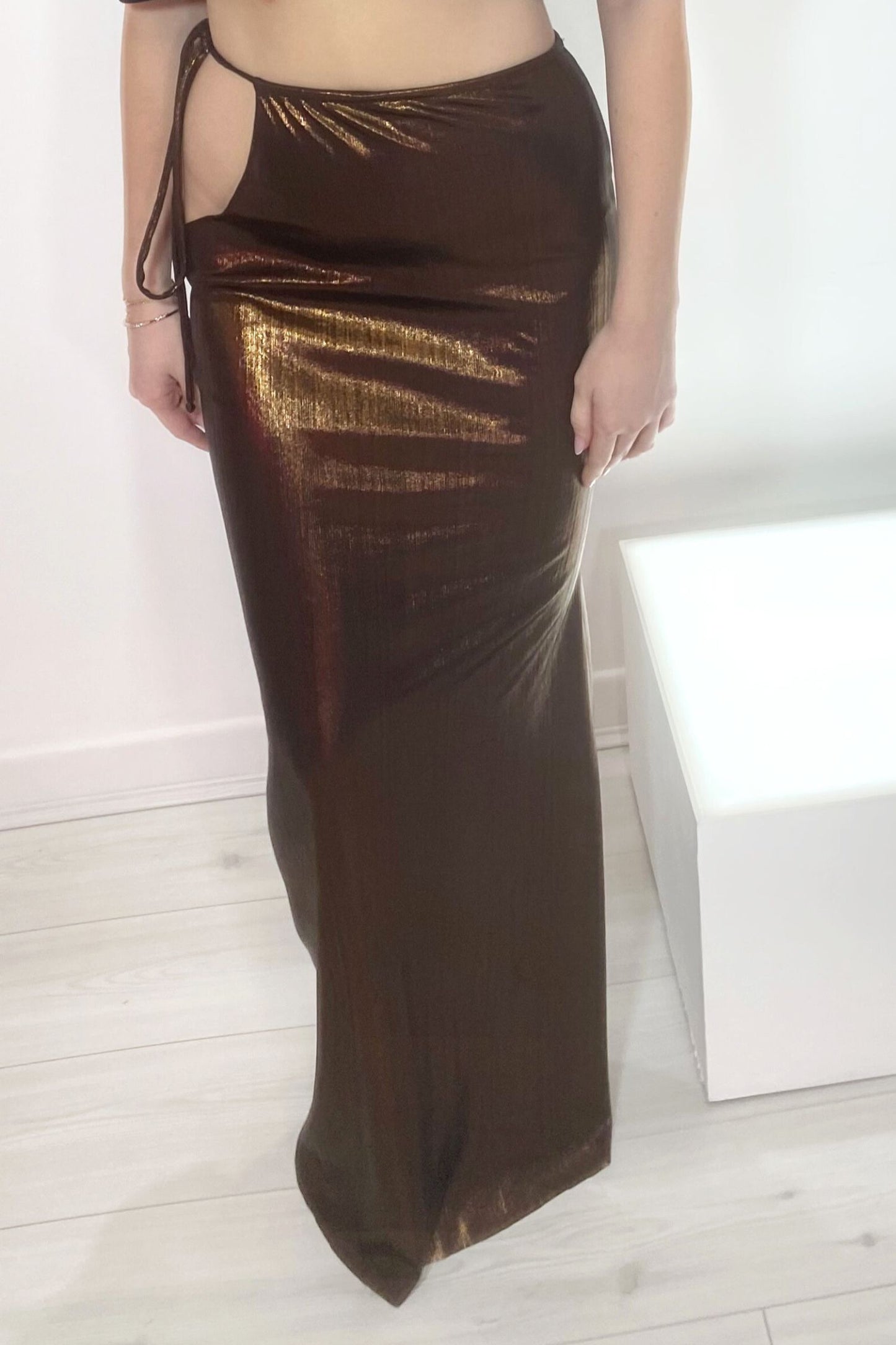 FIFI CUT OUT DETAL MAXI SKIRT - GLOSS