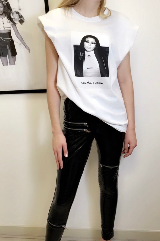 TEE - AALIYAH