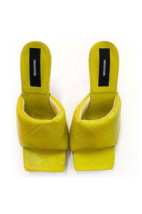 AYLA VEGAN LEATHER SQUARE TOE CHUNKIE QUILTED MULES - IN STOCK