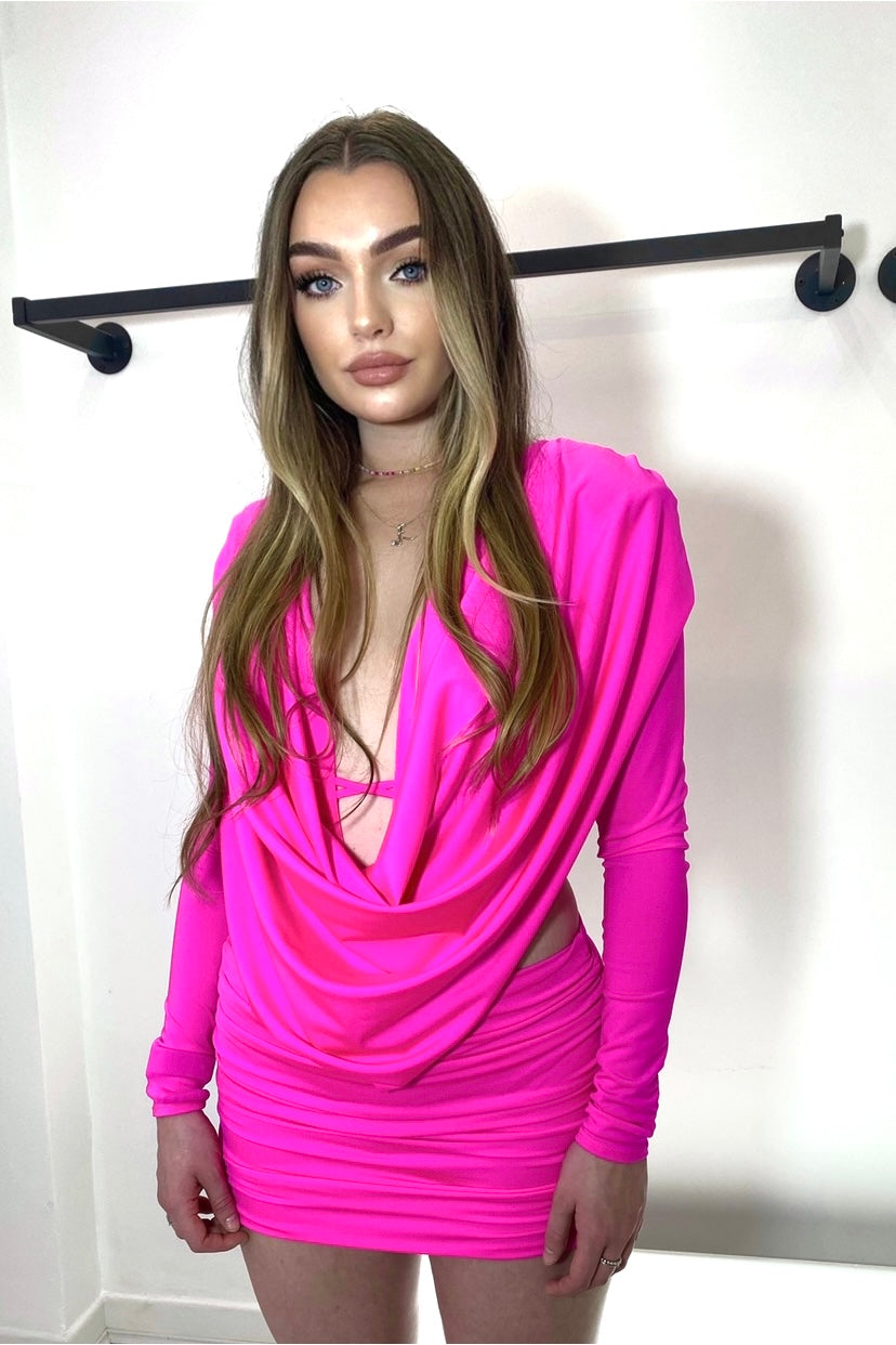 ANNA X SASHA PLUNGE DRAPE CROP TOP WITH RUCHED LOW RISE SASHA MICRO MINI SKIRT