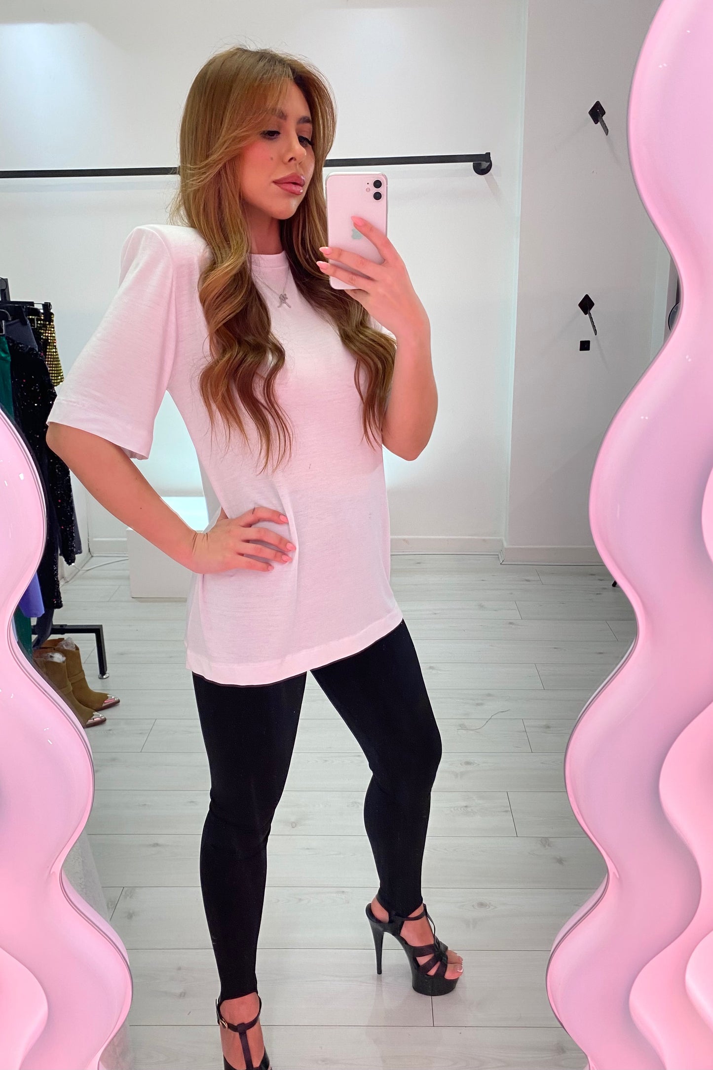ANNIE PADDED SHOULDER T-SHIRT