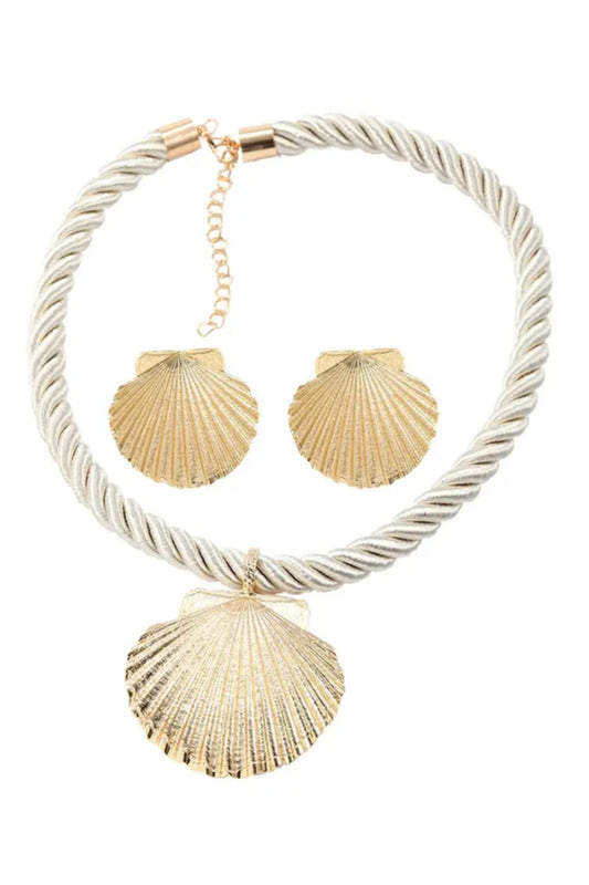 SHELL ROPE NECKLACE