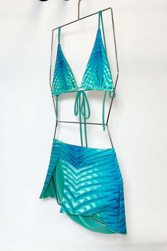 FLORA x ROKSANNA TRIANGLE BIKINI AND SIDE SPLIT MINI SKIRT - AZURA PRINT