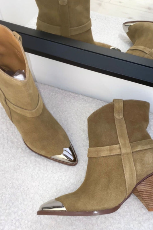 TEAGAN COWBOY BOOTS KHAKI SUEDE -