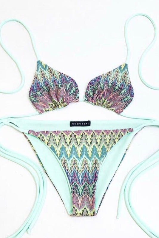FLORA • BIKINI • PASTEL LEAF