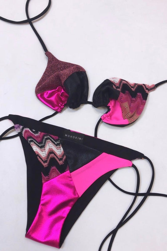 FLORA TRIANGLE BIKINI LIMITED EDITION PINK POSE