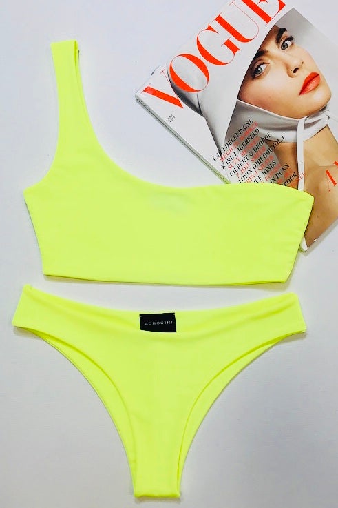 LEOMIE • ONE SHOULDER BIKINI • NEON YELLOW